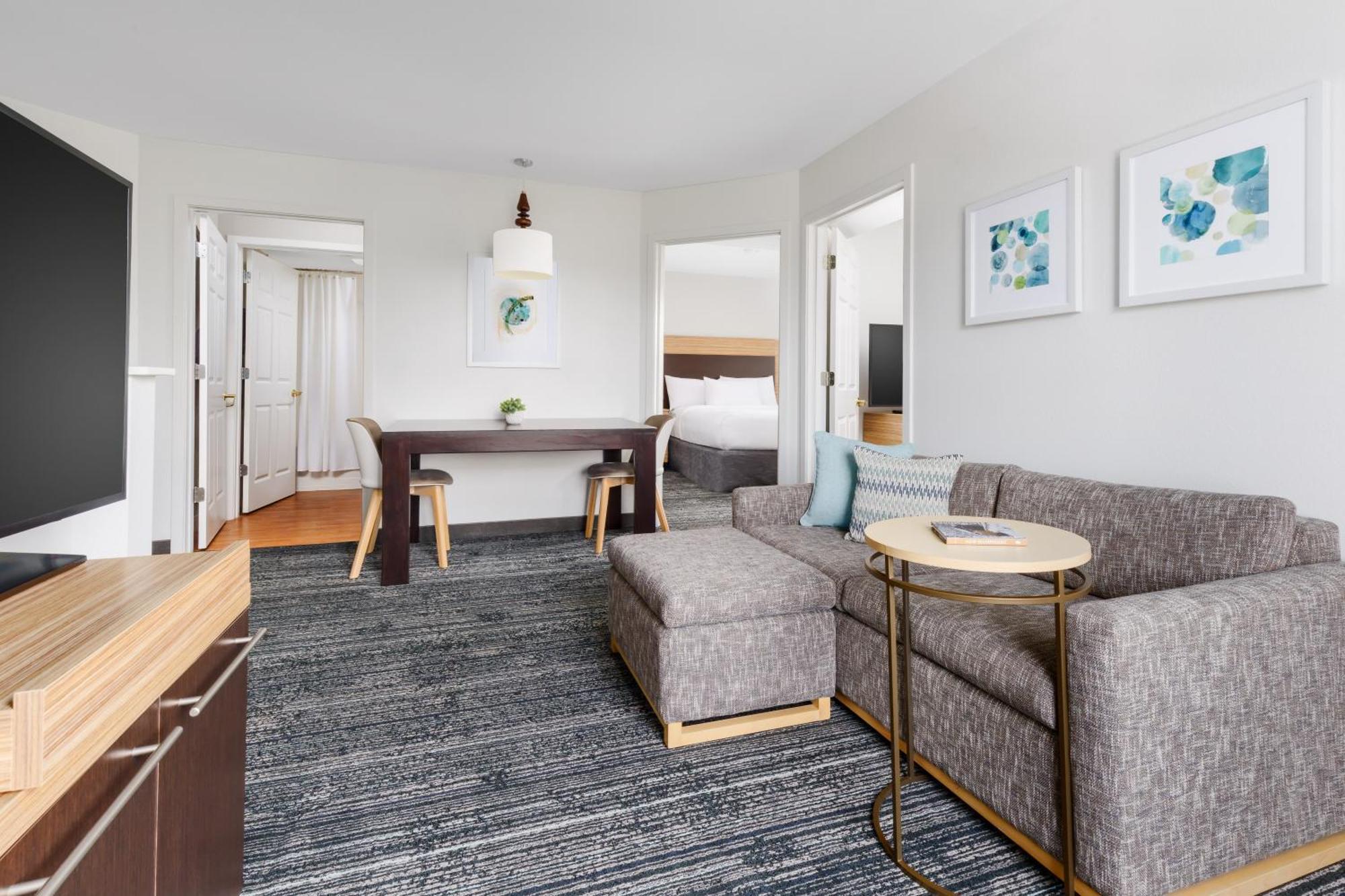 Towneplace Suites Manchester-Boston Regional Airport Екстериор снимка